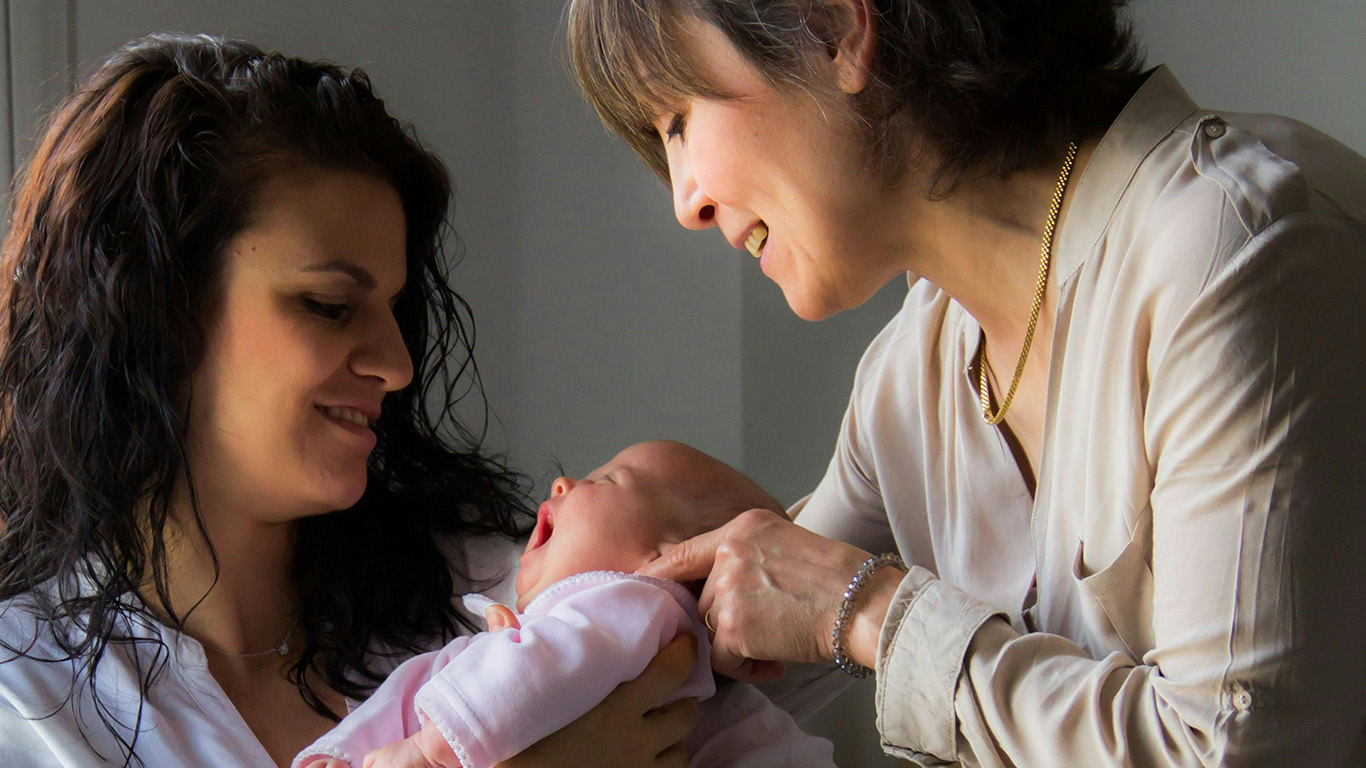 Ebeveynlik Becerileri Ve Çocuk Gelişimi - Aile Danışmanı - Elmas KAYA